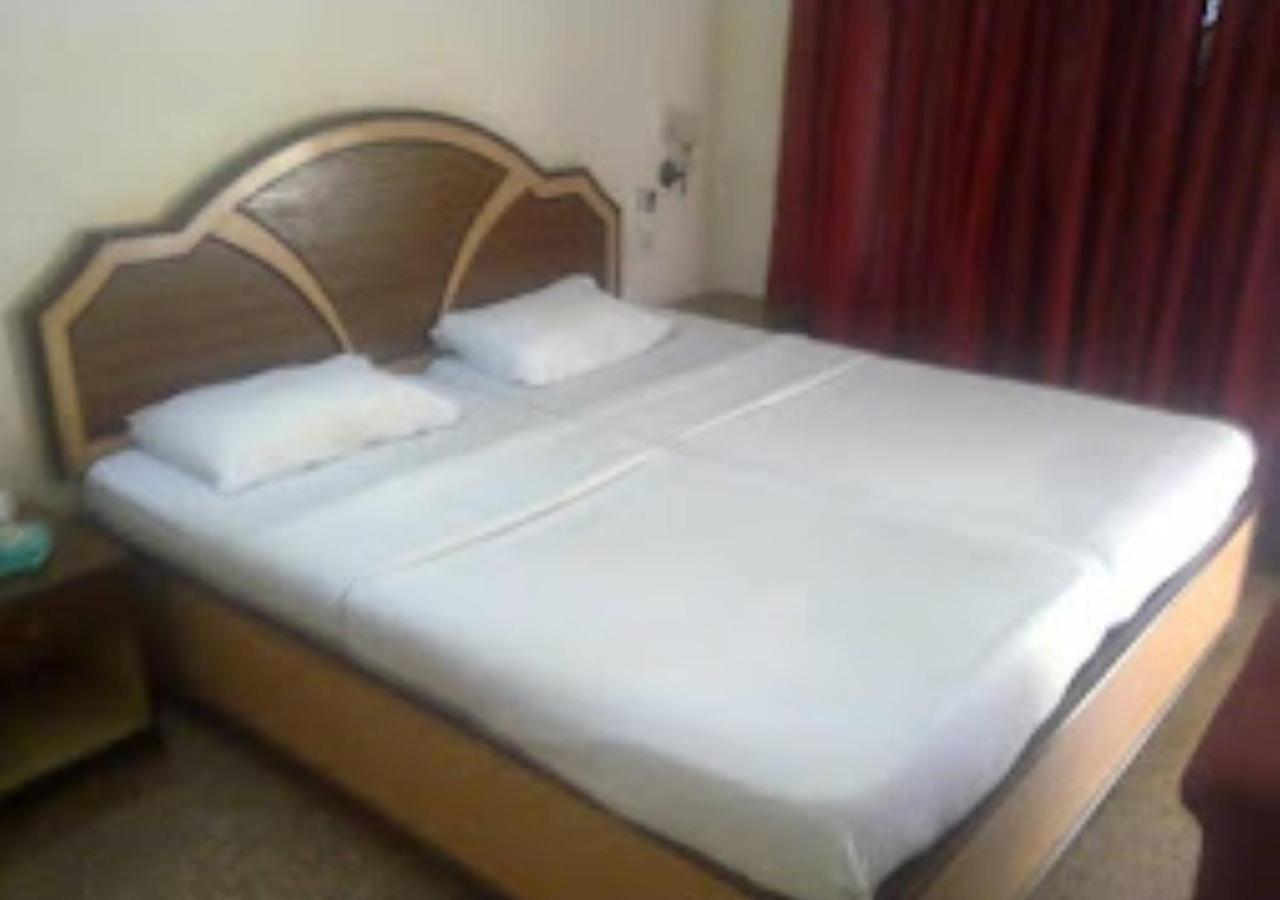 Hotel Venus Inn Bhubaneshwar بوهفانيشفار المظهر الخارجي الصورة