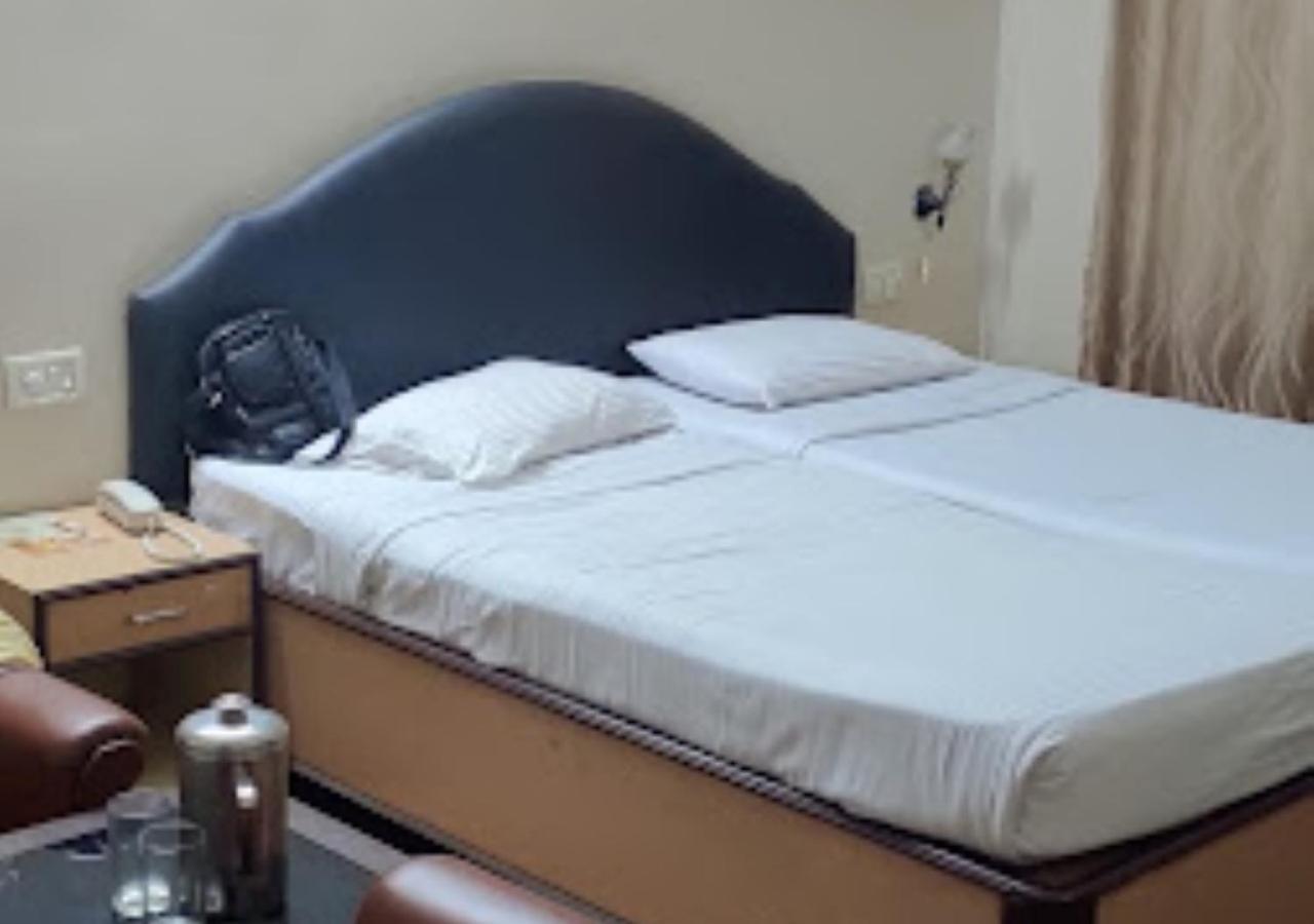 Hotel Venus Inn Bhubaneshwar بوهفانيشفار المظهر الخارجي الصورة